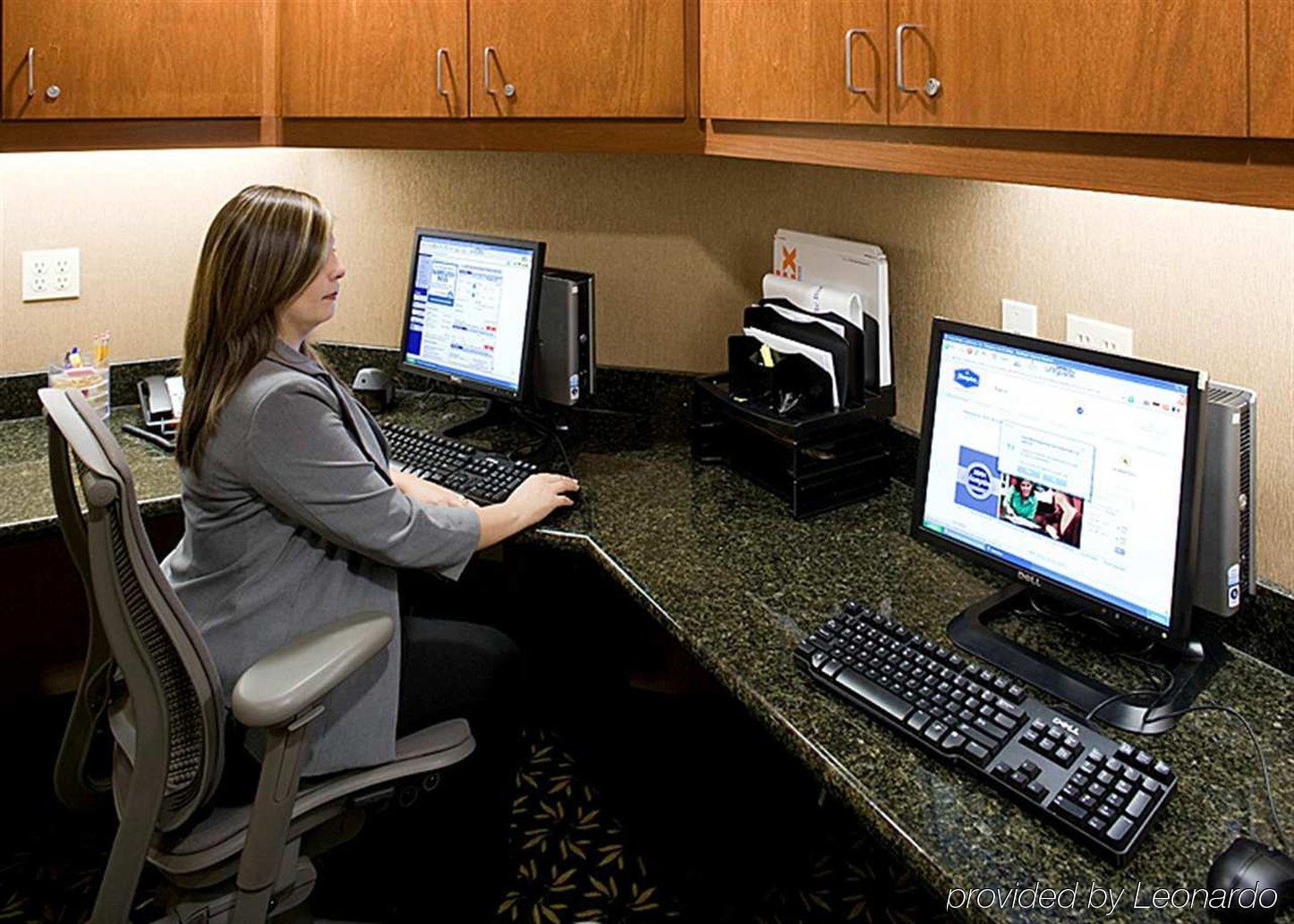 Hampton Inn & Suites Clovis Airport North Instalações foto